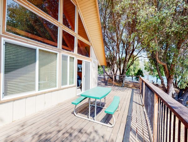 Yosemite Area Home 984905