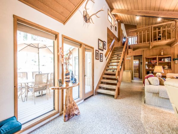 Yosemite Area Home 984906