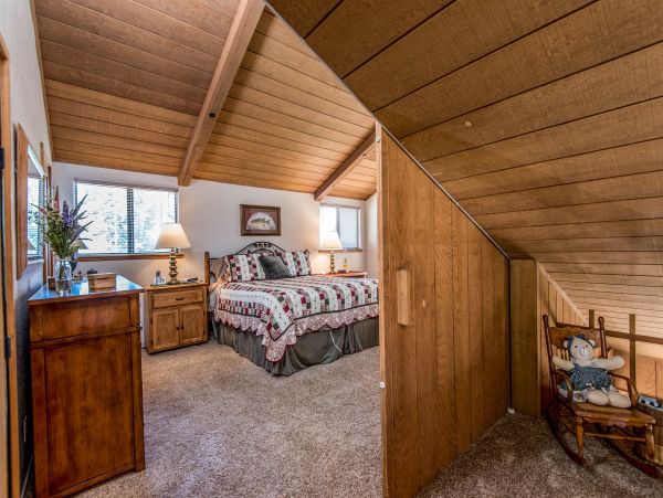 Yosemite Area Home 984906