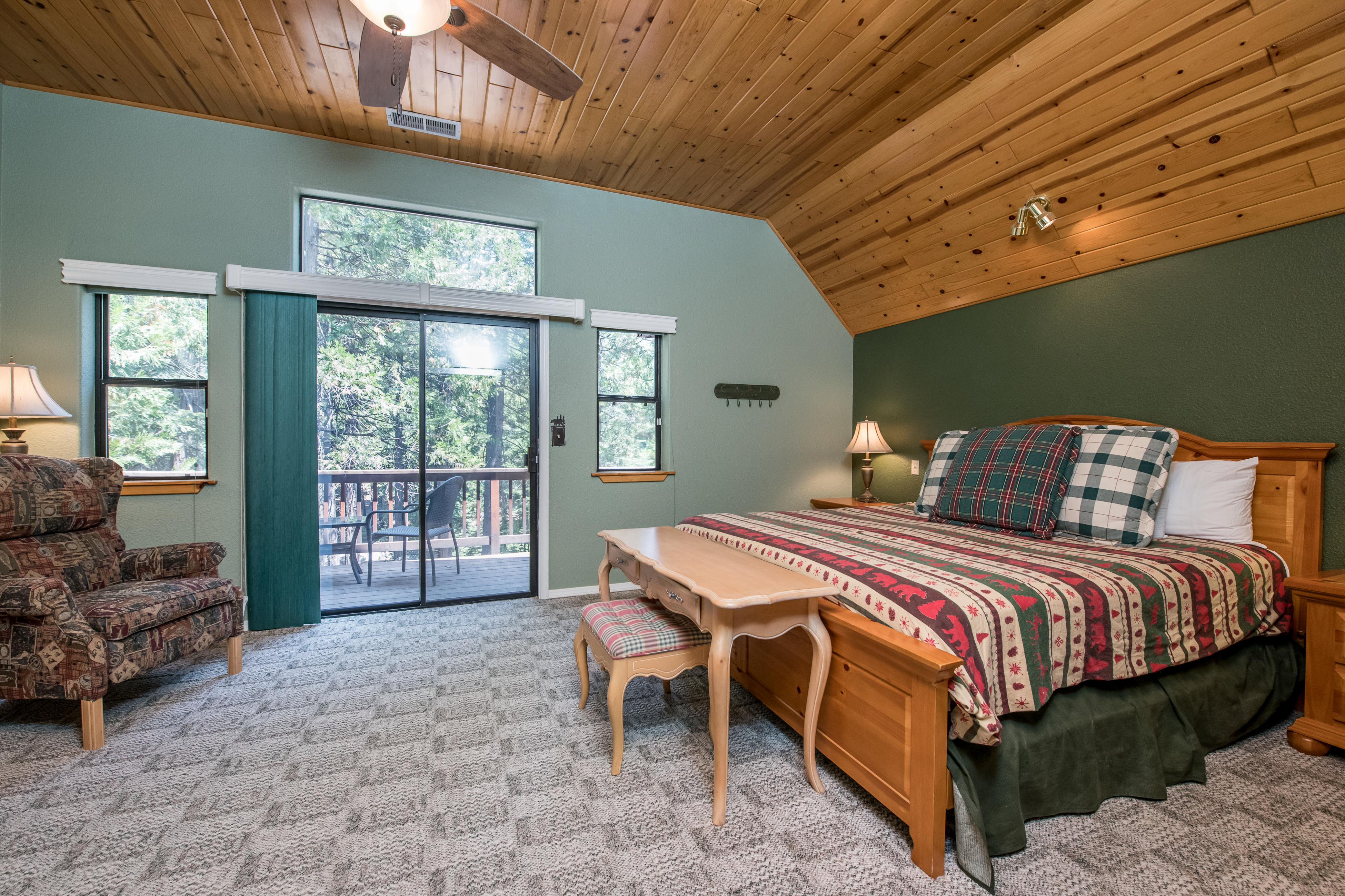 Yosemite Area Home 984907
