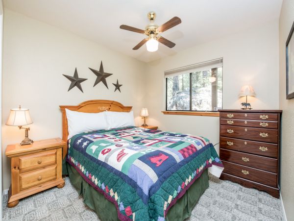 Yosemite Area Home 984907