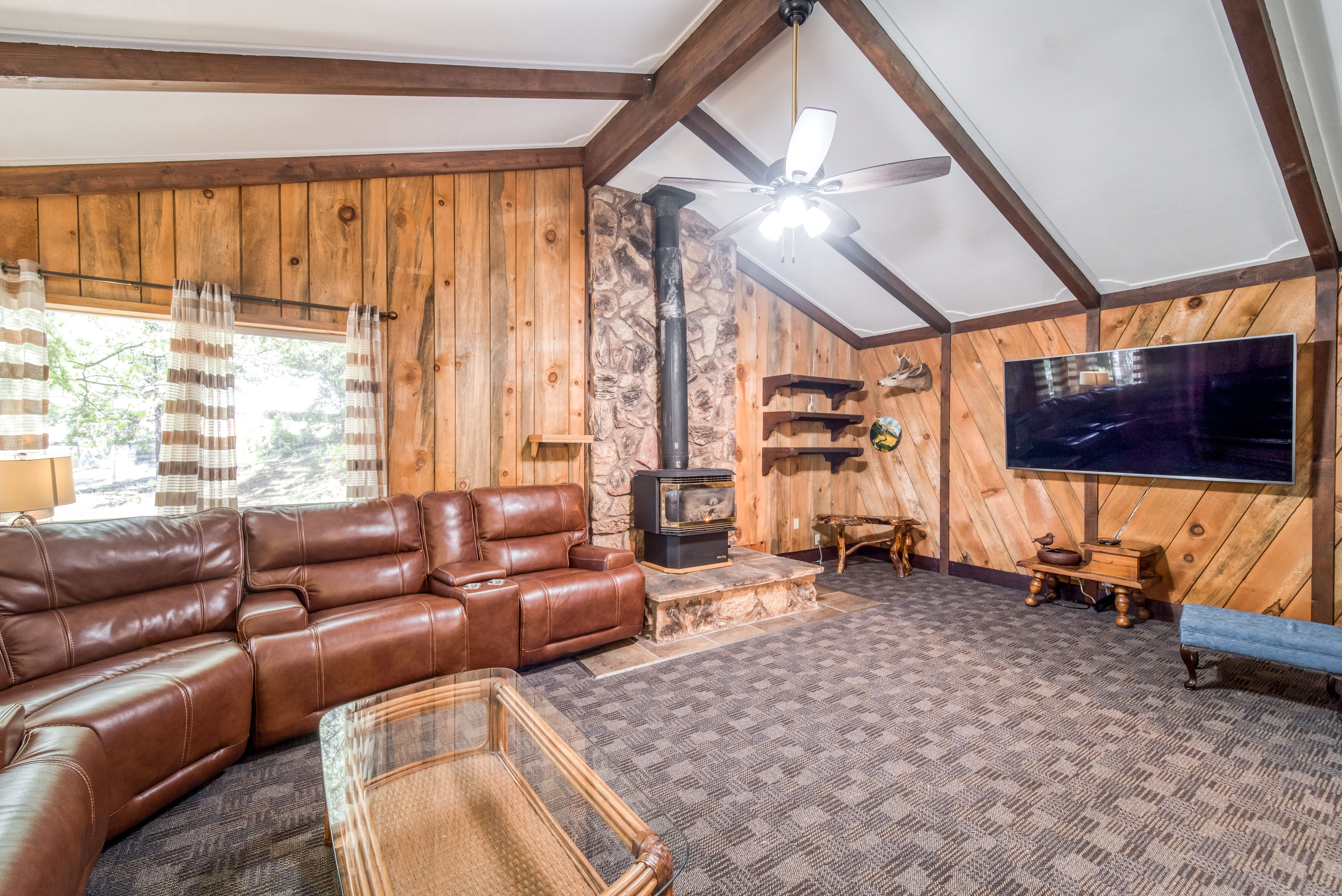 Yosemite Area Home 984908