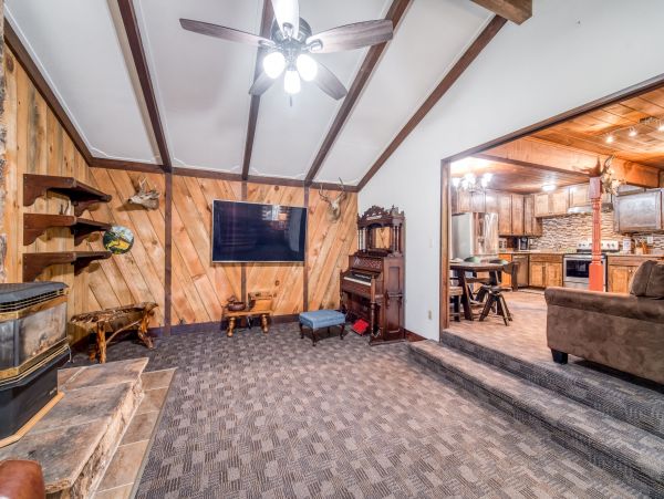 Yosemite Area Home 984908