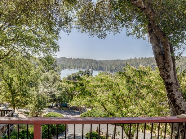 Yosemite Area Home 984910