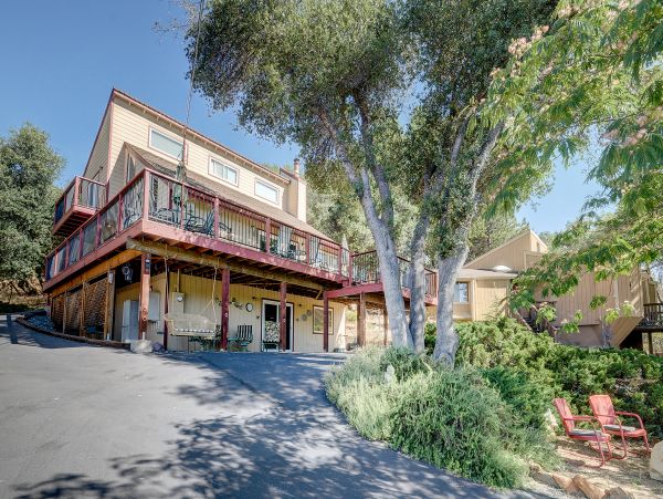 Yosemite Area Home 984910