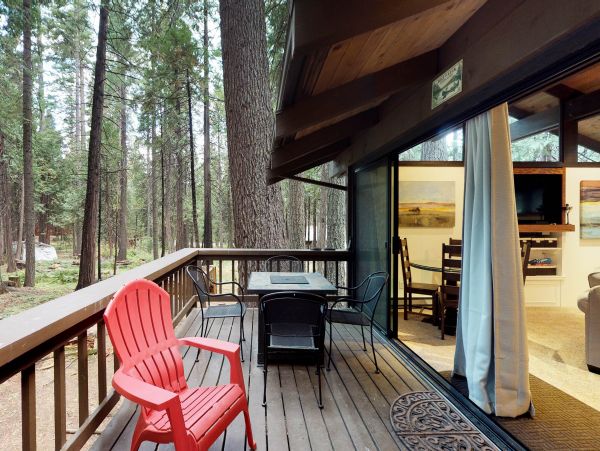 Yosemite Area Home 984911