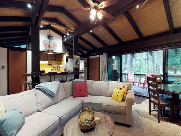 Yosemite Area Home 984911