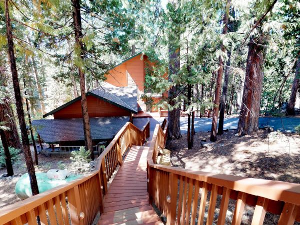 Yosemite Area Home 984912