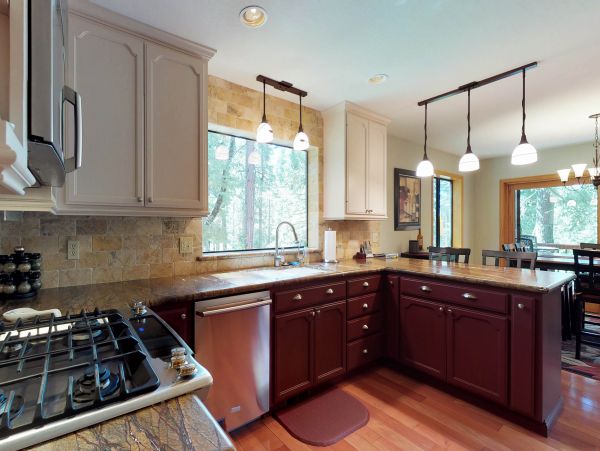 Yosemite Area Home 984912