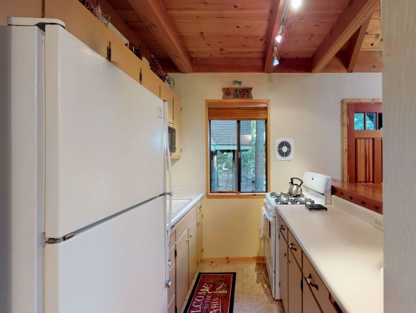 Yosemite Area Home 984913