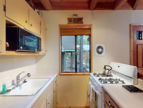 Yosemite Area Home 984913