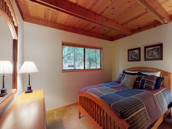 Yosemite Area Home 984913