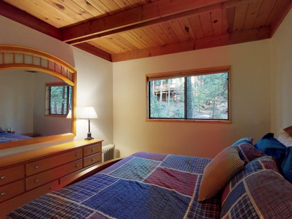 Yosemite Area Home 984913