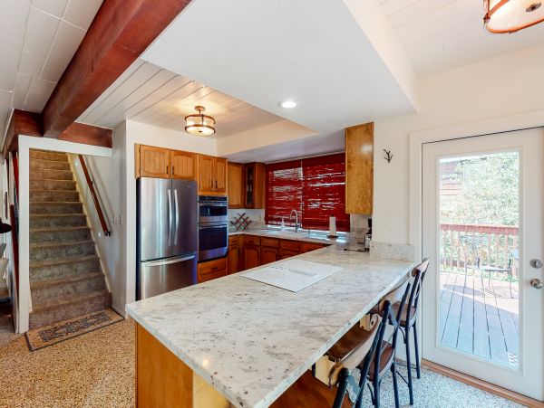Yosemite Area Home 984914