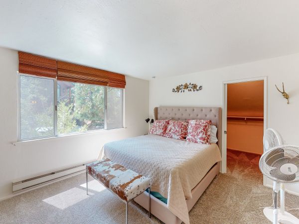 Yosemite Area Home 984914