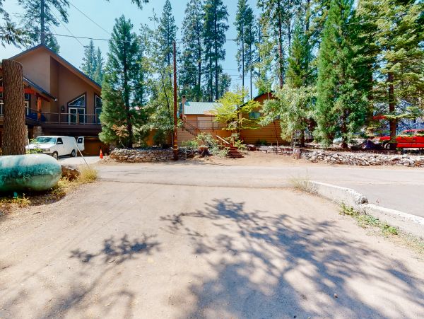 Yosemite Area Home 984914