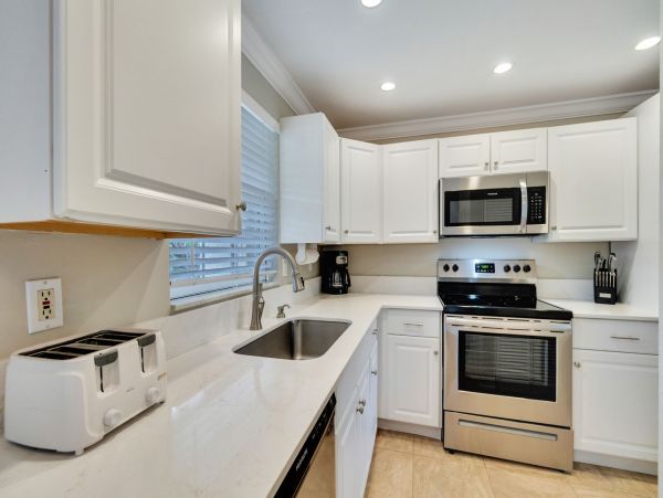 Canal Front Two Bedroom Townhome in Sanibel