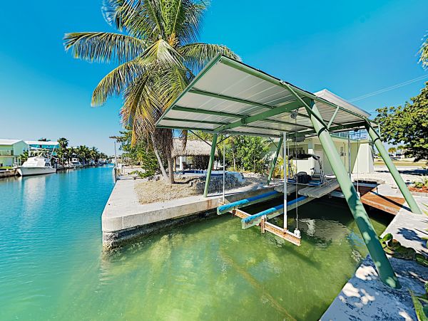 Water View Summerland Key Vacation Home With Private Pool