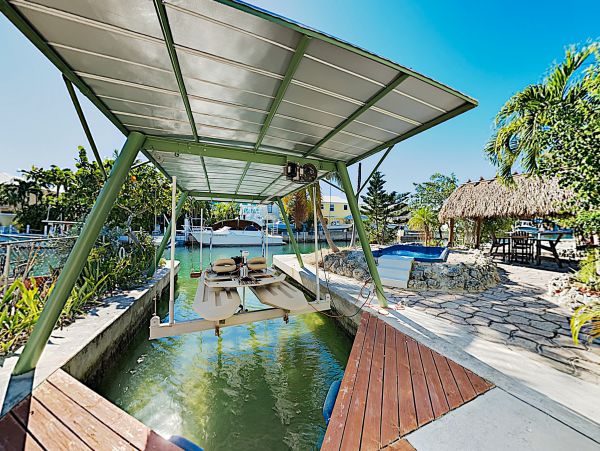 Water View Summerland Key Vacation Home With Private Pool