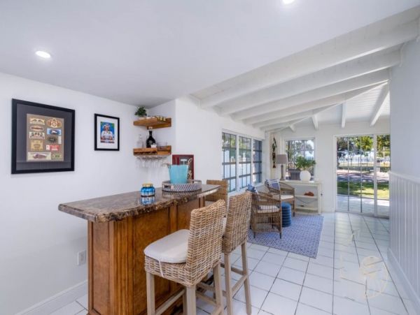 Short Walk to Beach Key Largo Vacation Home Three Bedroom