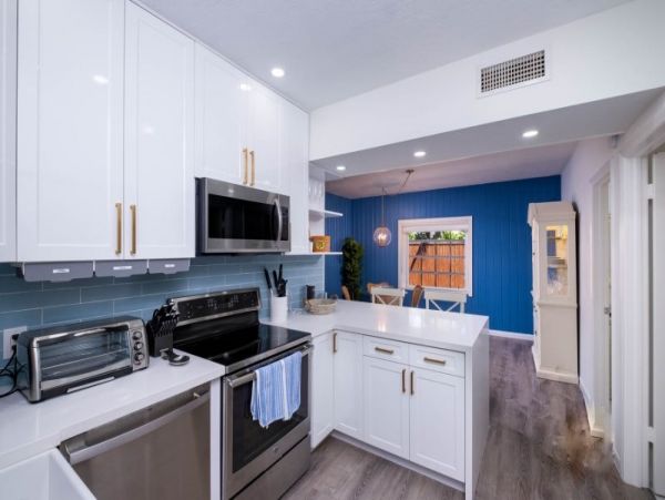Short Walk to Beach Key Largo Vacation Home Three Bedroom