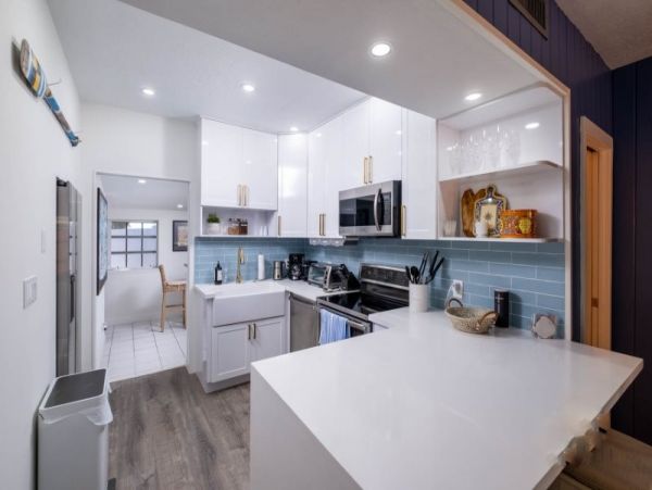 Short Walk to Beach Key Largo Vacation Home Three Bedroom