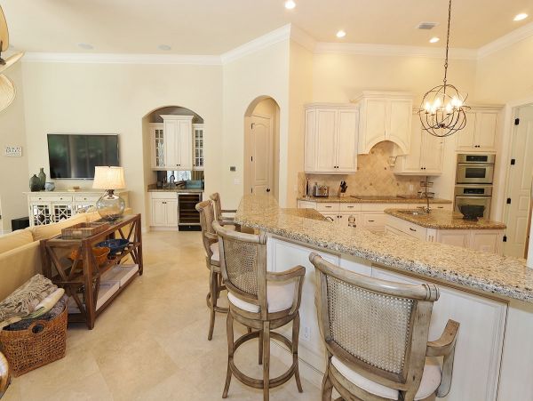Private Caged Pool Naples Vacation Home Short Walk to Beach