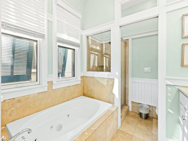 Miramar Beach Gulf-Front Luxury Five Bedroom Rental Home