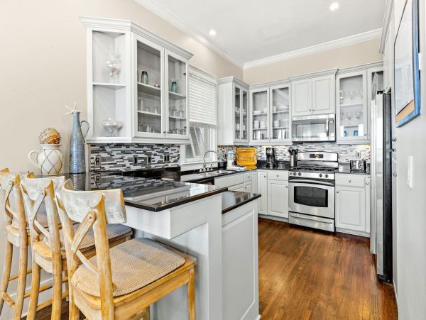Miramar Beach Gulf-Front Luxury Five Bedroom Rental Home