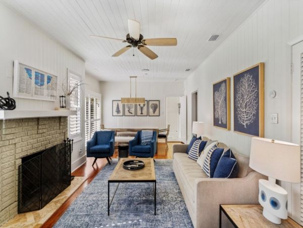 Clearwater Home 984936