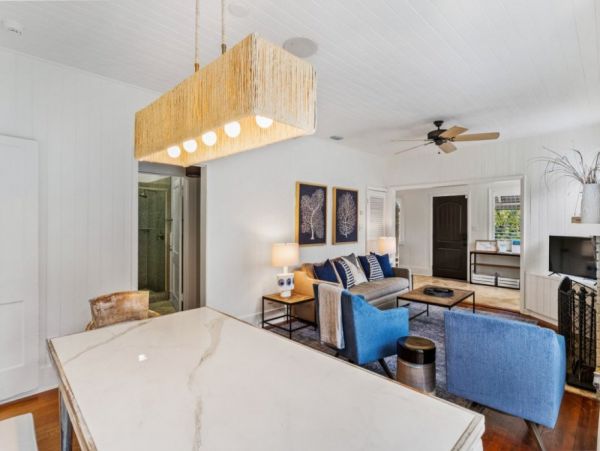 Clearwater Home 984936