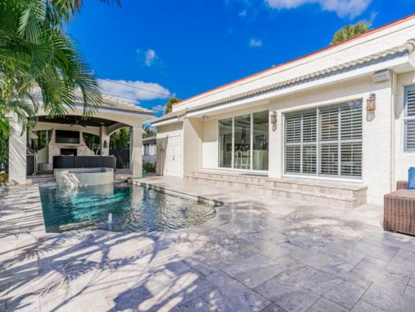 Clearwater Home 984936