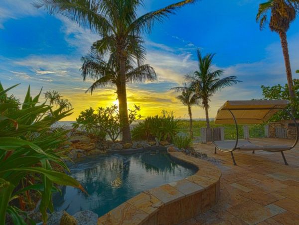 Beach Front Architectural Home with Amazing Views in Clearwater Beach
