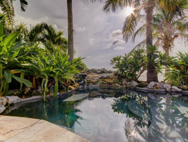 Beach Front Architectural Home with Amazing Views in Clearwater Beach