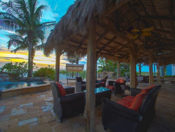 Beach Front Architectural Home with Amazing Views in Clearwater Beach