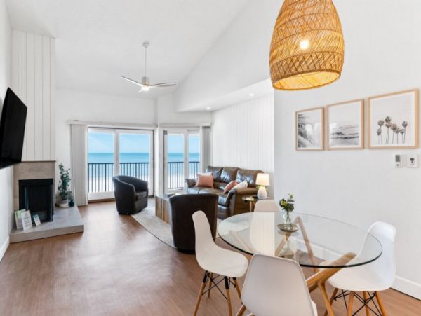 Clearwater Condo 984939