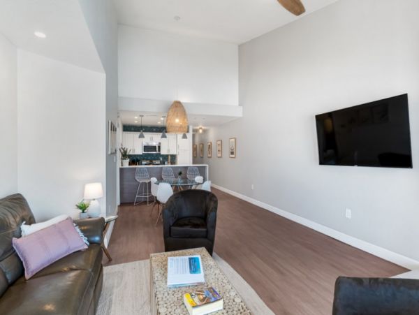 Clearwater Condo 984939