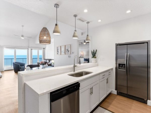 Clearwater Condo 984939