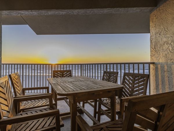 Clearwater Condo 984939