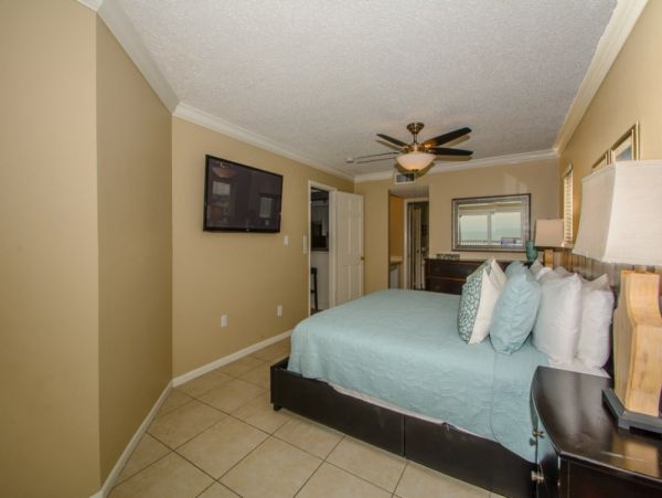 Clearwater Home 984940
