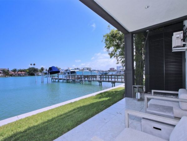 Clearwater Home 984942