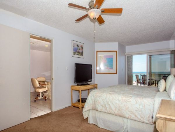 Clearwater Home 984943