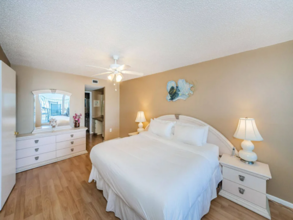 Gulf-Front Vacation Condo with 2 Bedrooms & Amazing Views