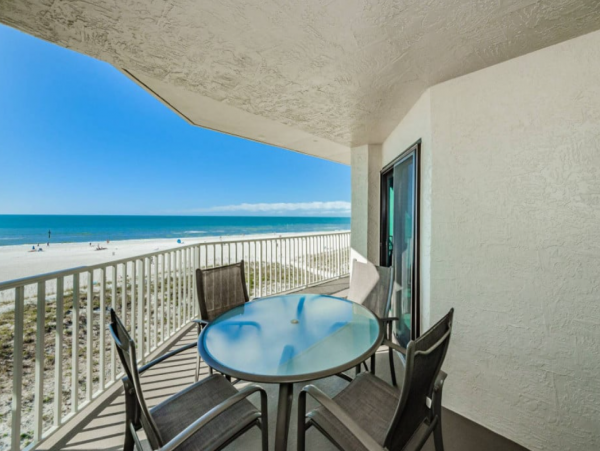 Gulf-Front Vacation Condo with 2 Bedrooms & Amazing Views