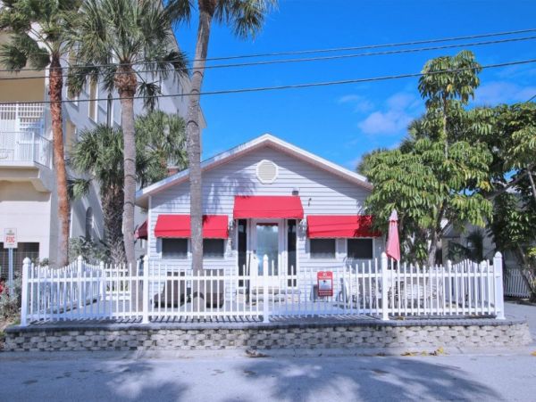 Clearwater Home 984947