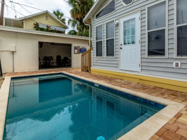 Clearwater Home 984947