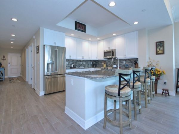 CLEARWATER 3 BEDROOM WITH WATER VIEW