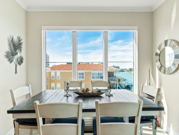 CLEARWATER 3 BEDROOM WITH WATER VIEW