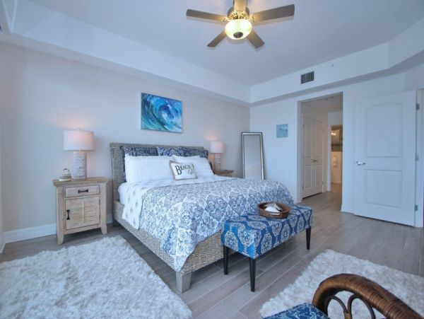 CLEARWATER 3 BEDROOM WITH WATER VIEW