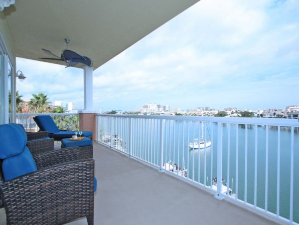 CLEARWATER 3 BEDROOM WITH WATER VIEW
